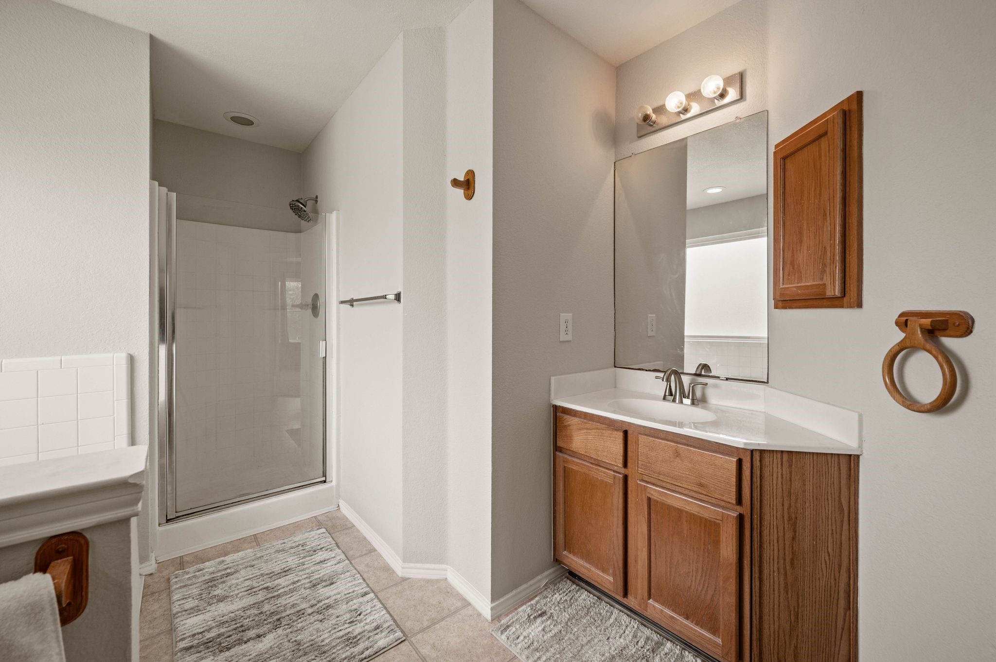 1040 Canyon Drive Justin TX 76247