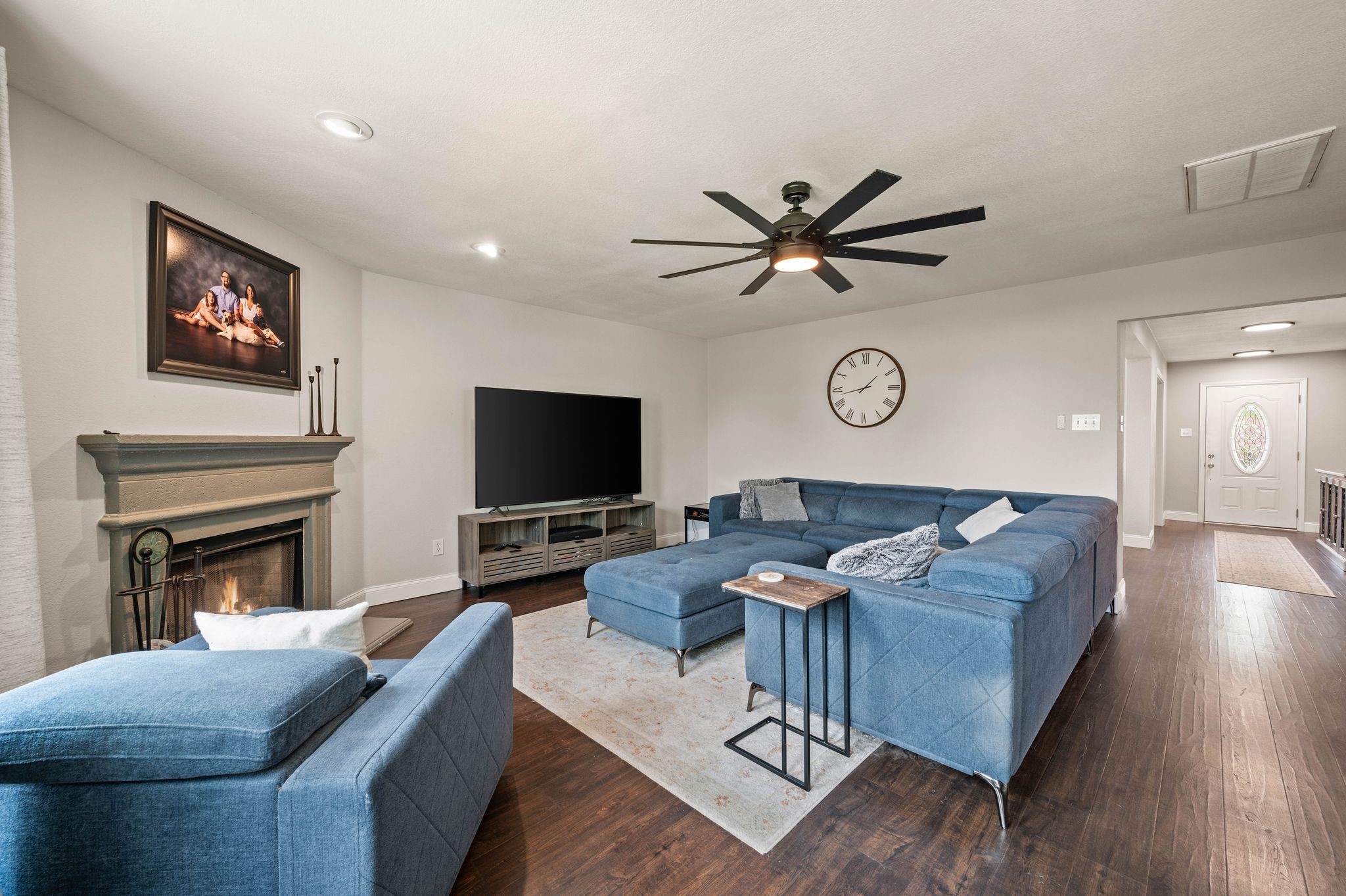 1040 Canyon Drive Justin TX 76247