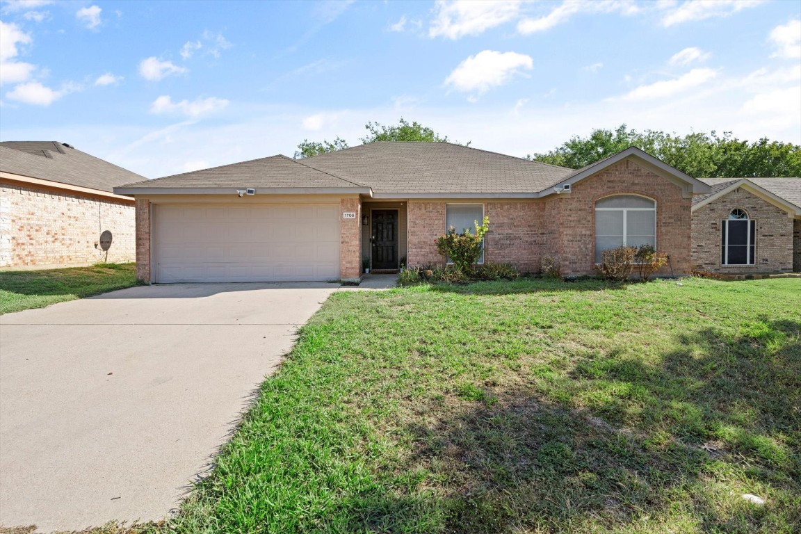 1708 Tonya May Lane Mansfield TX 76063