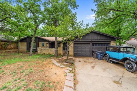 7524 Madeira Drive Fort Worth TX 76112