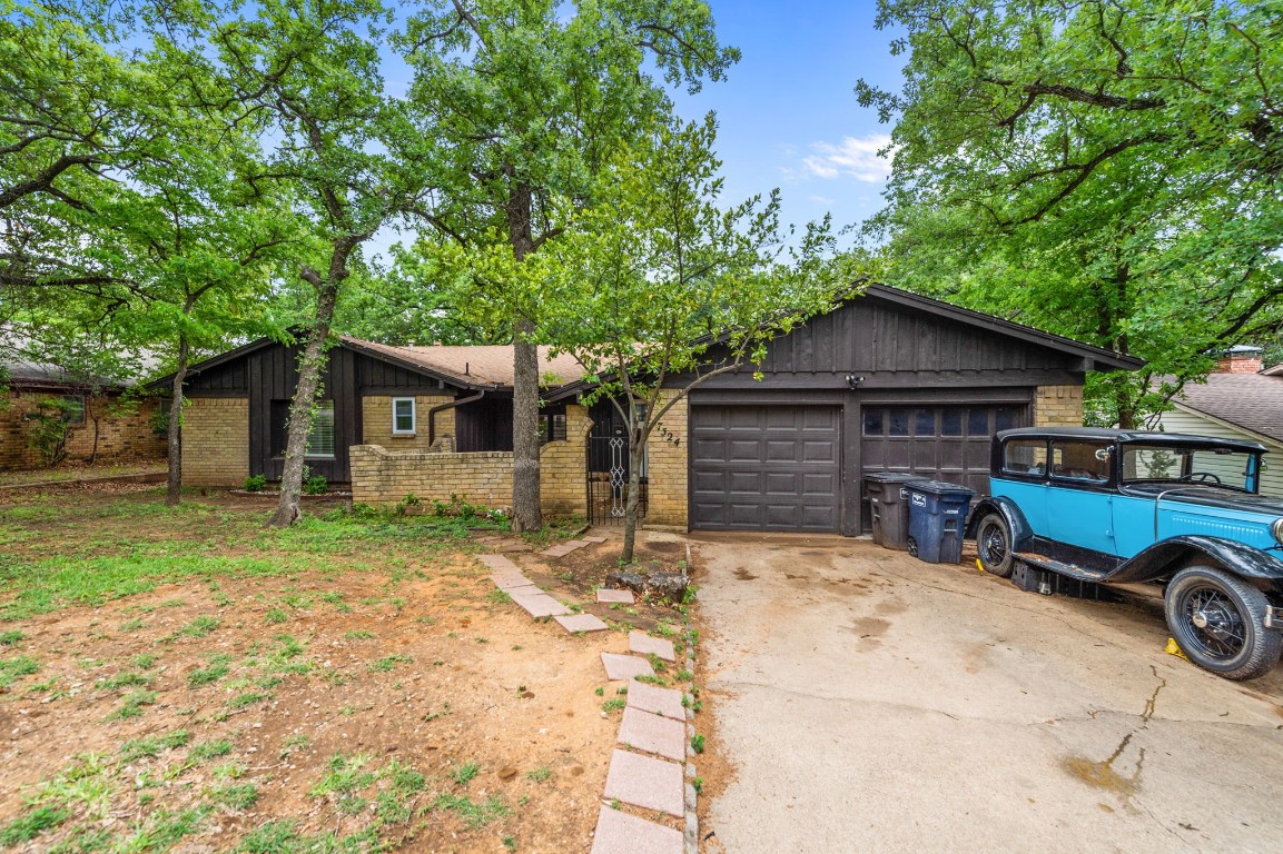 7524 Madeira Drive Fort Worth TX 76112