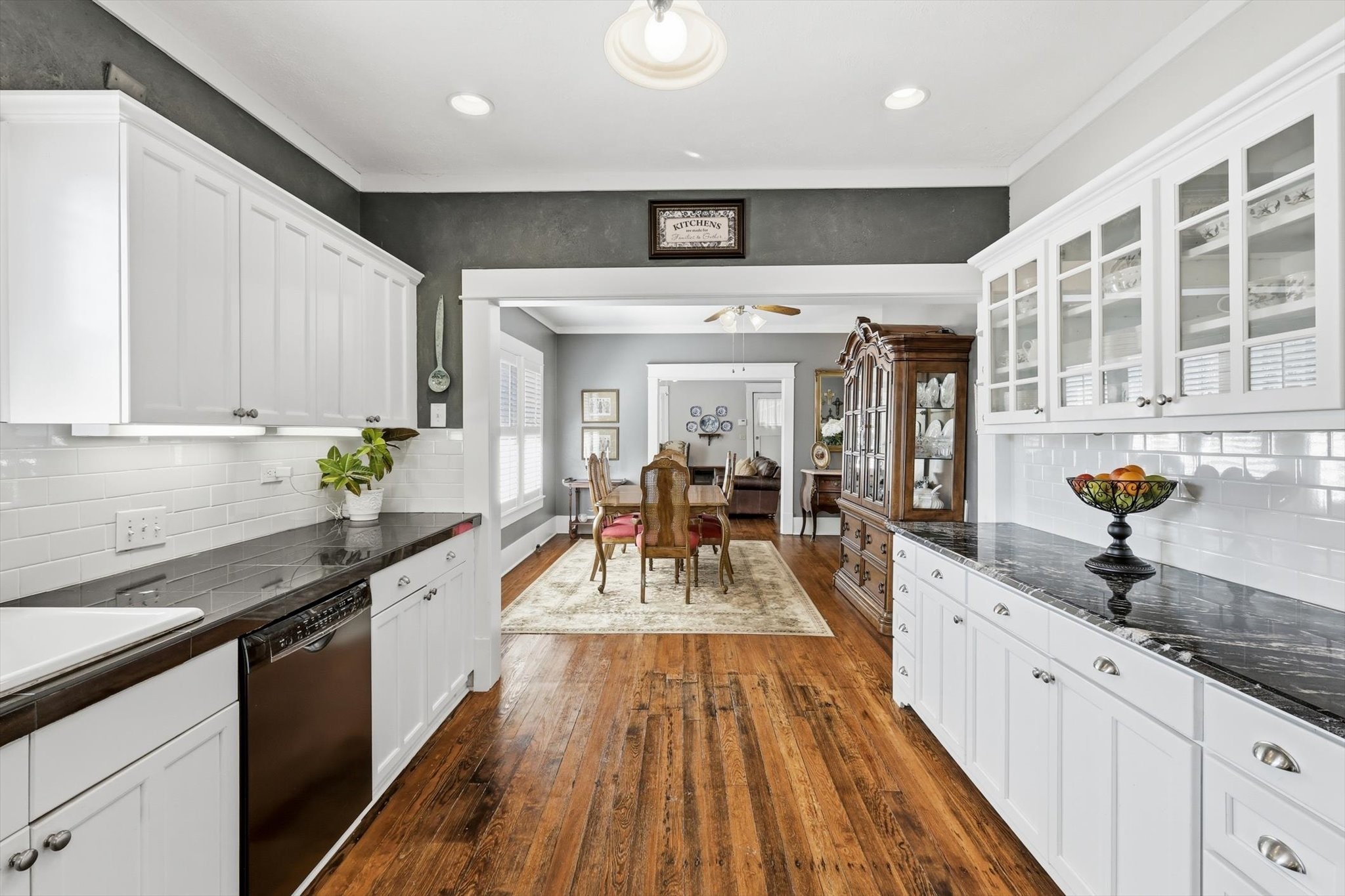 905 Tucker Street Mckinney TX 75069