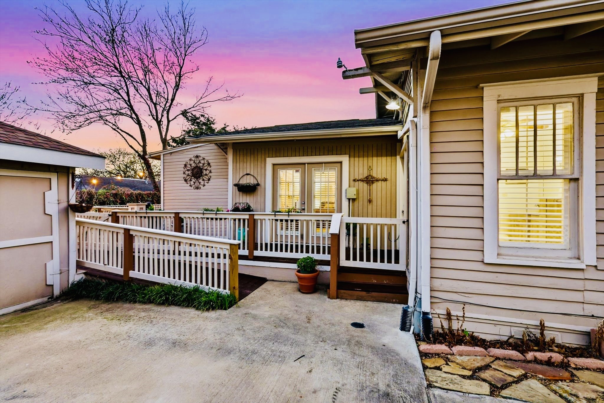 905 Tucker Street Mckinney TX 75069