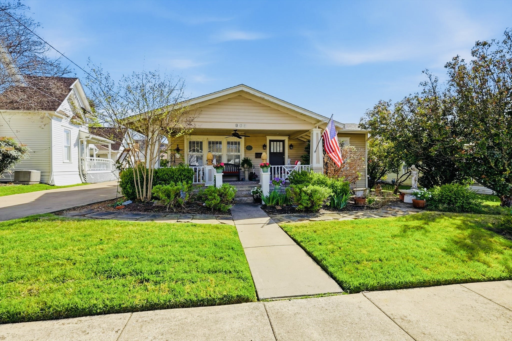 905 Tucker Street Mckinney TX 75069