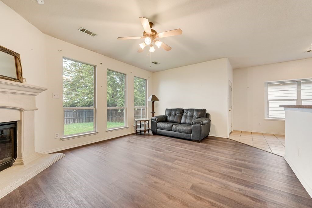 1008 Fort Apache Drive Fort Worth TX 76052