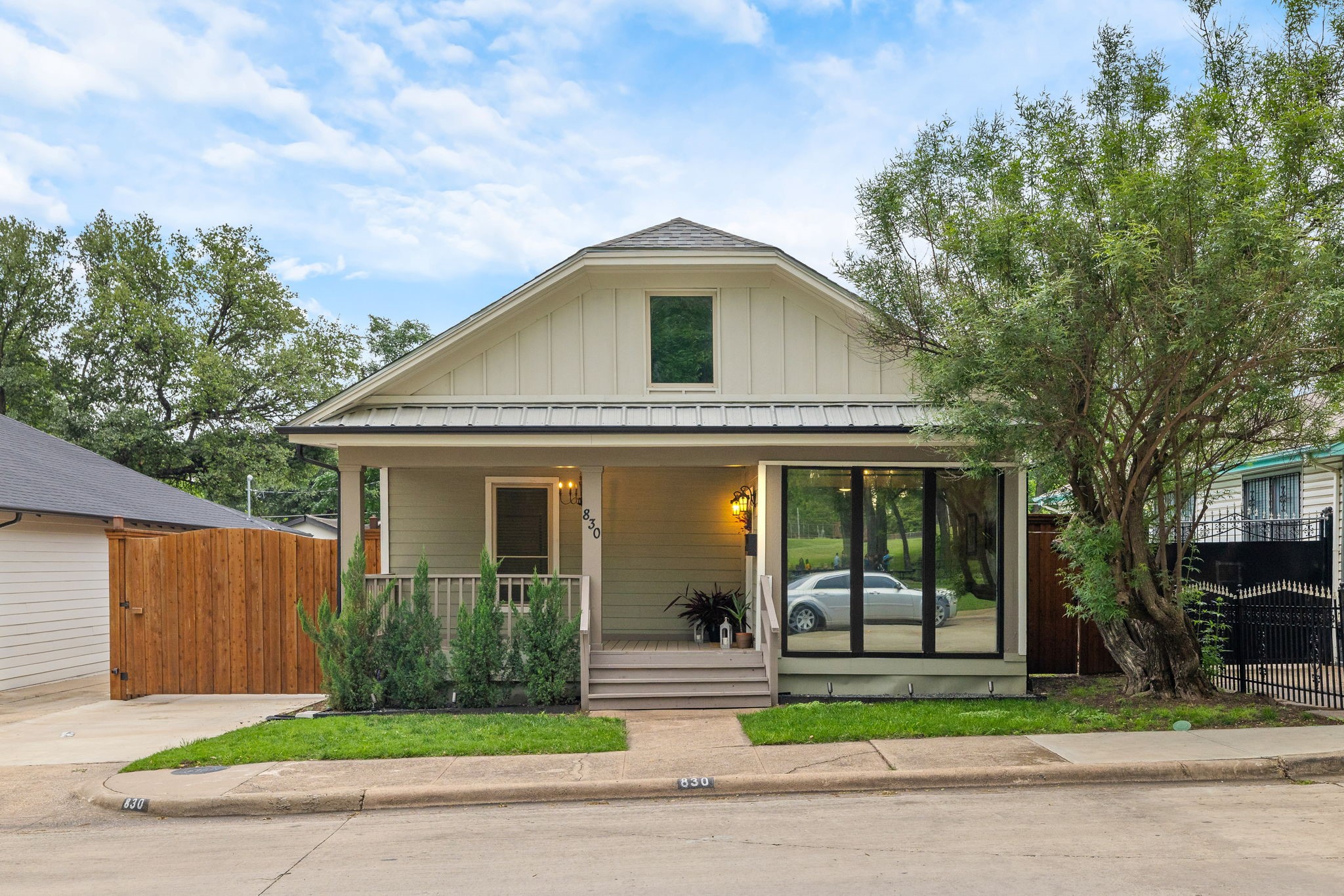 830 W Canty Street Dallas TX 75208