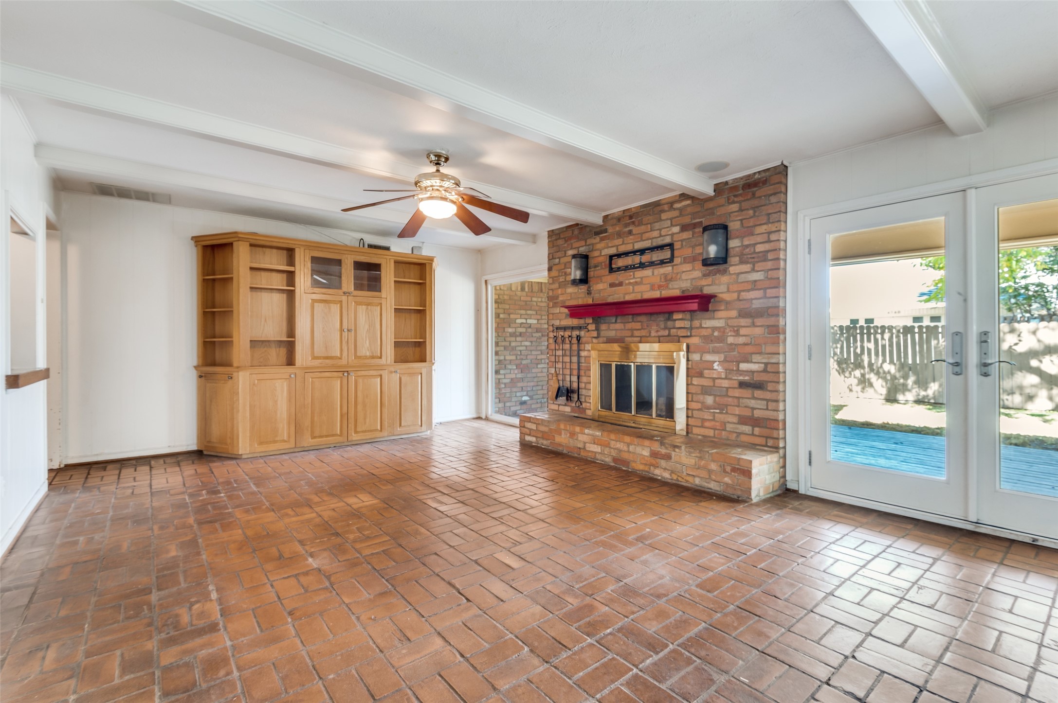 6153 Glennox Lane Dallas TX 75214