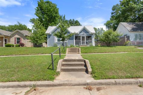 310 N Line Street Mineola TX 75773