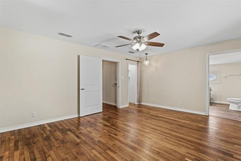 310 N Line Street Mineola TX 75773
