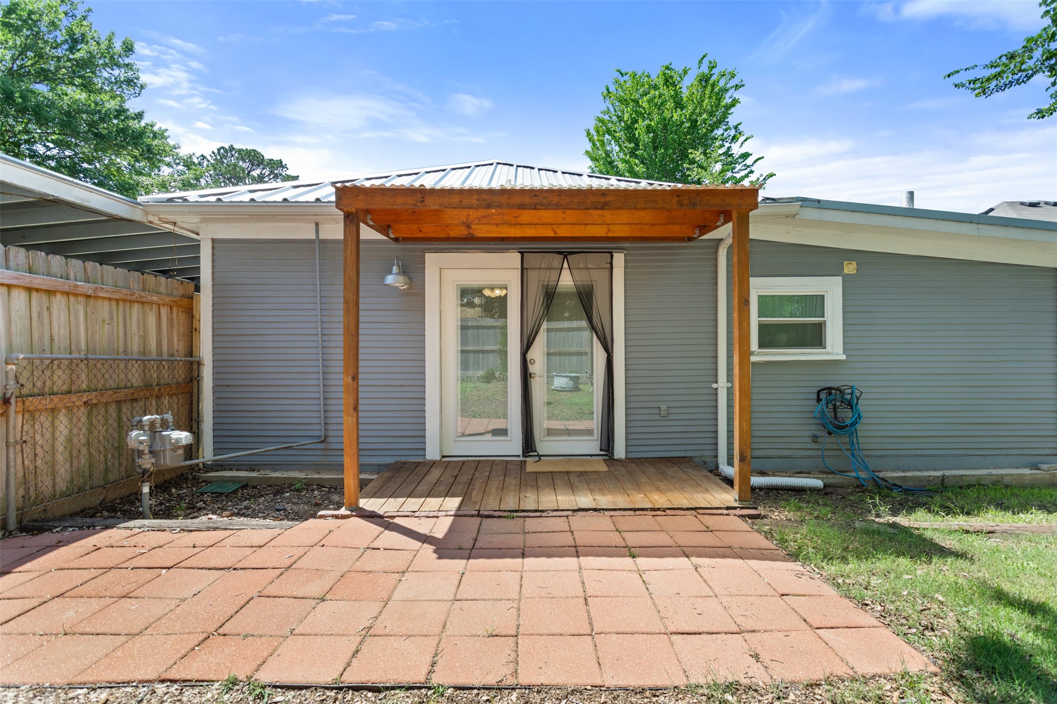 310 N Line Street Mineola TX 75773