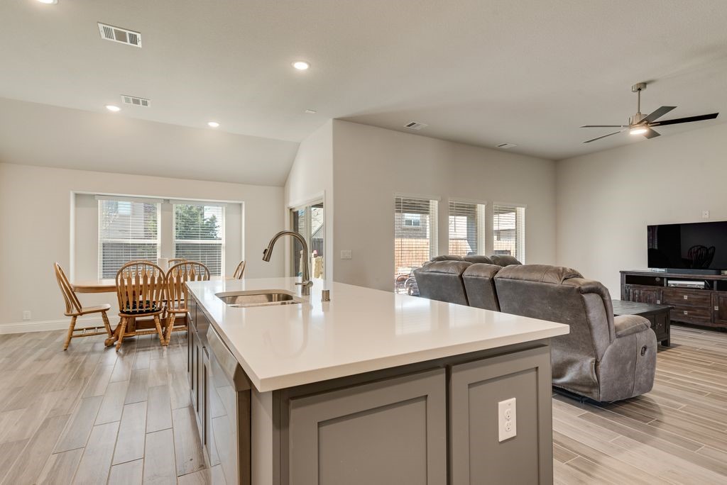 3034 Kenna Court Midlothian TX 76065