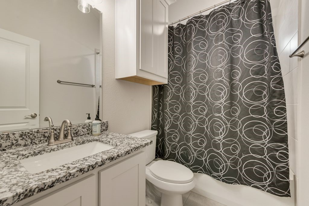 3034 Kenna Court Midlothian TX 76065