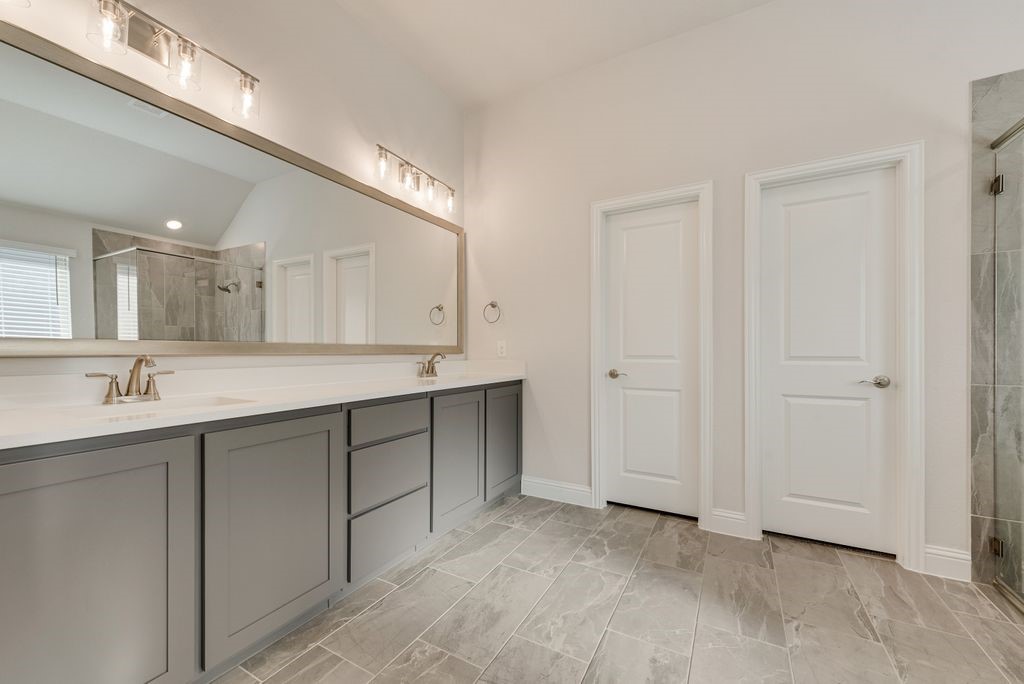 3034 Kenna Court Midlothian TX 76065