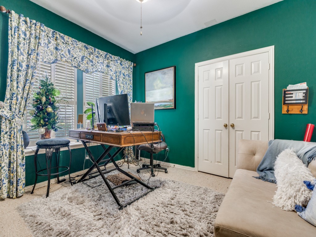 1828 Valley View Drive Cedar Hill TX 75104