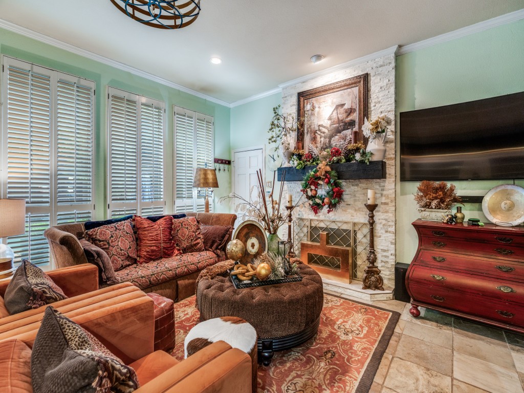 1828 Valley View Drive Cedar Hill TX 75104
