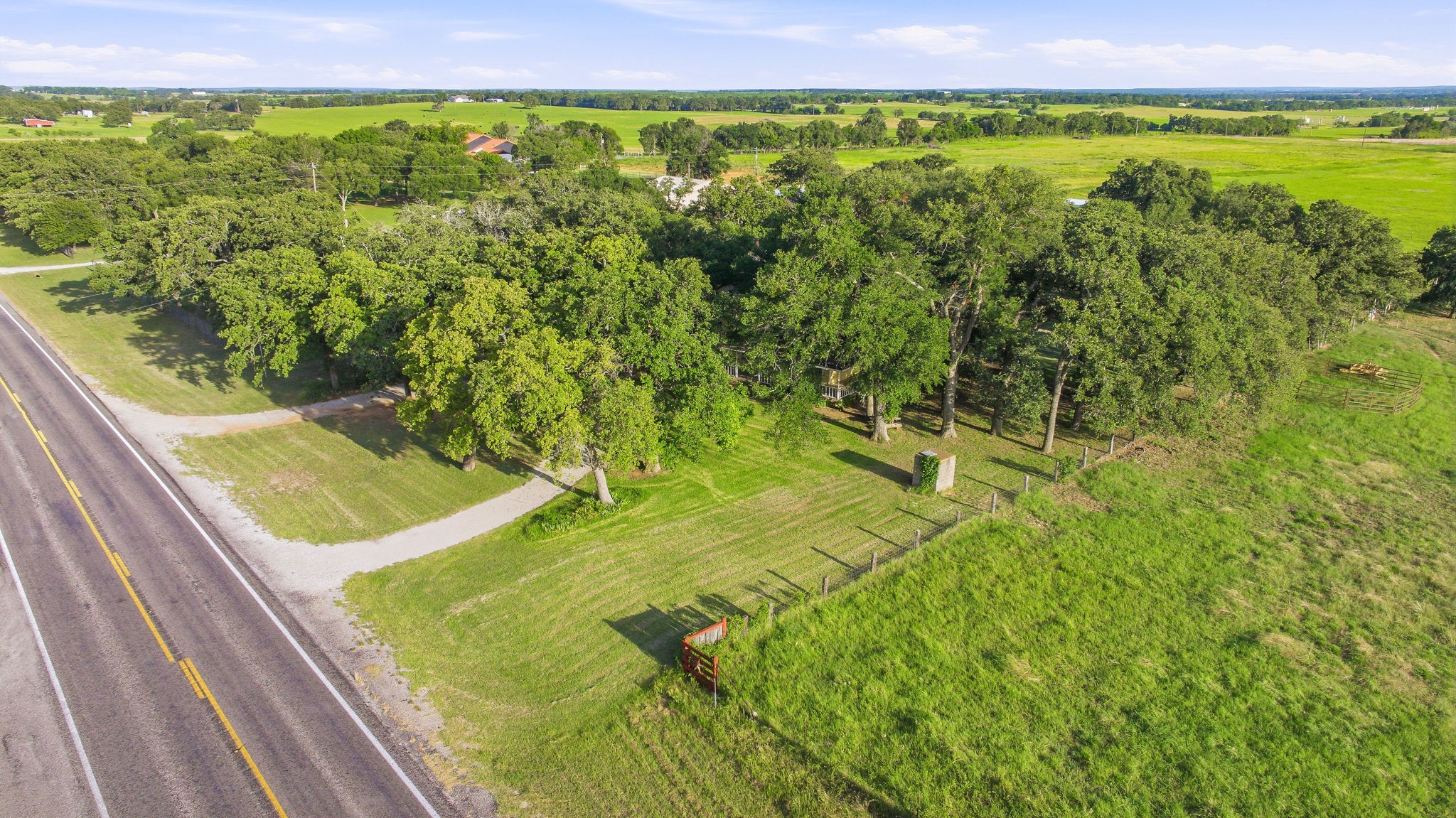 1001 Highway 587 De Leon TX 76444