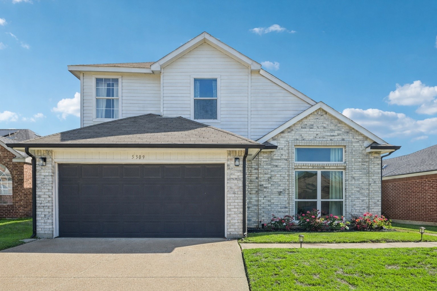 5309 Manhassett Drive Arlington TX 76018