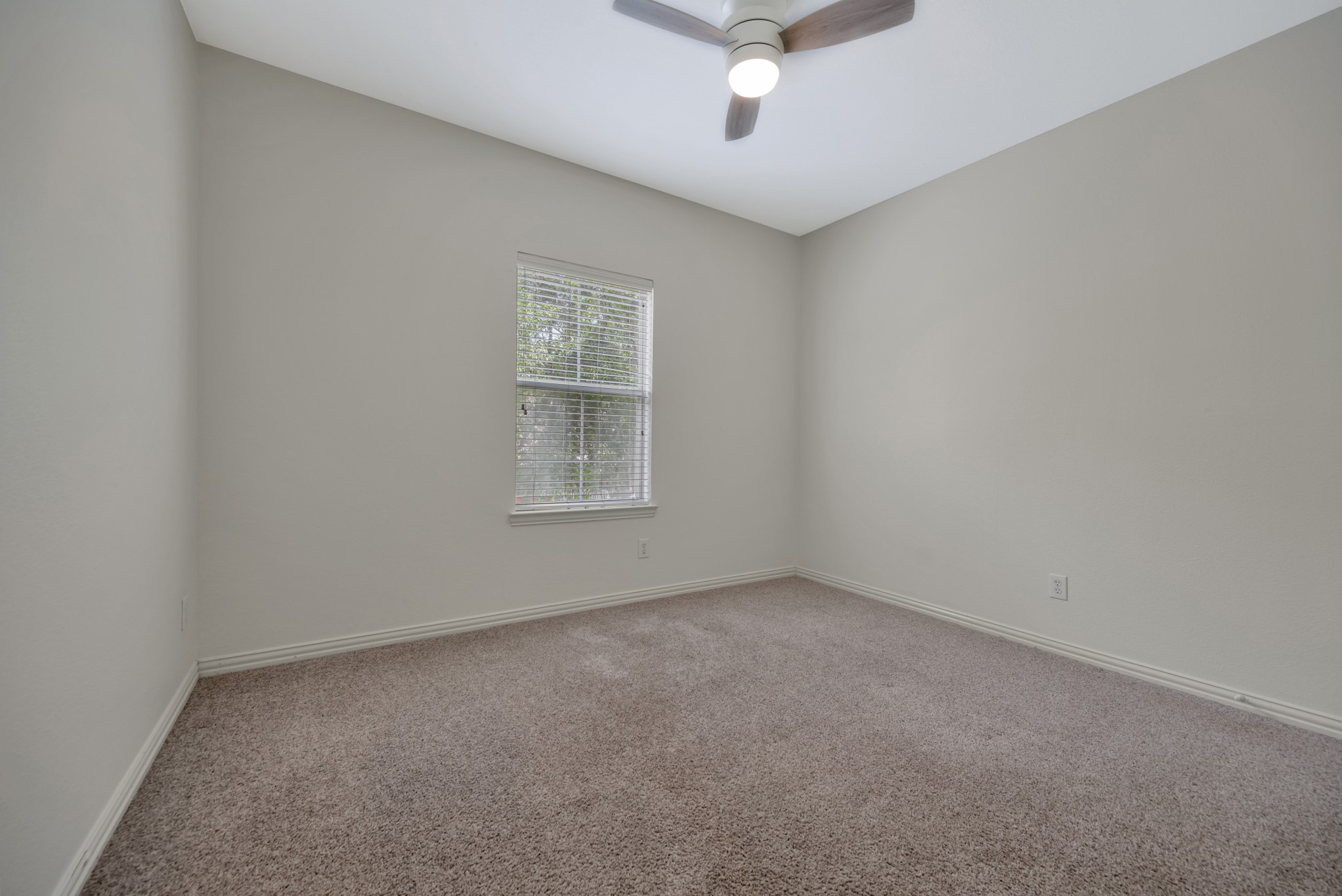 8516 Hudson Street North Richland Hills TX 76180