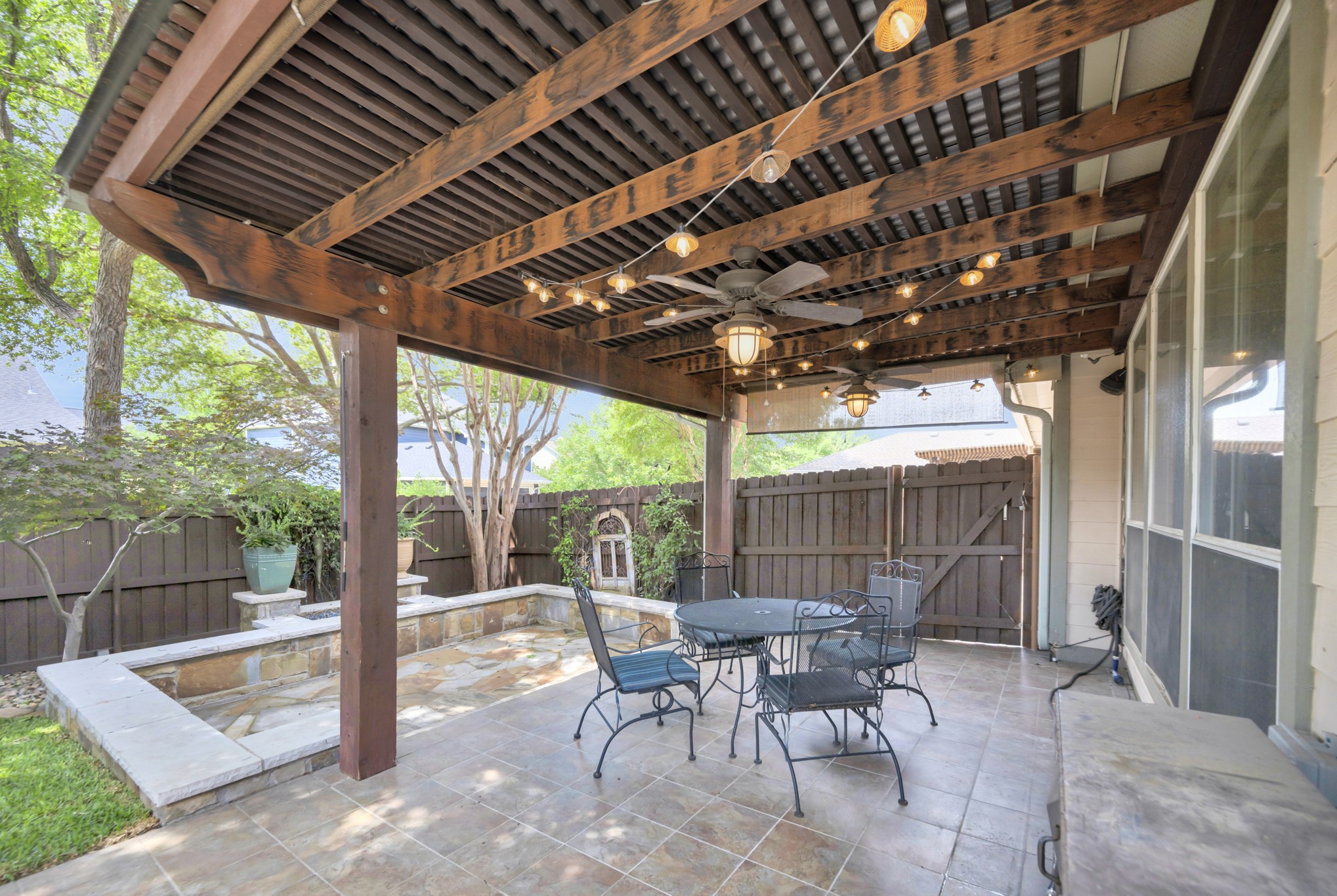 8516 Hudson Street North Richland Hills TX 76180