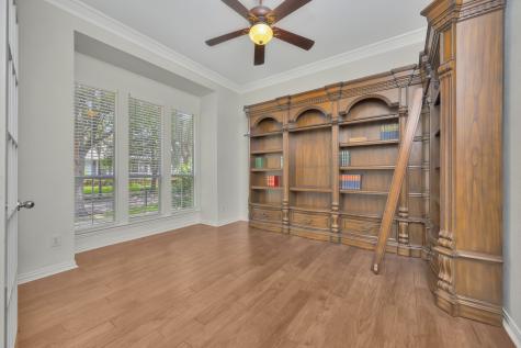 8516 Hudson Street North Richland Hills TX 76180