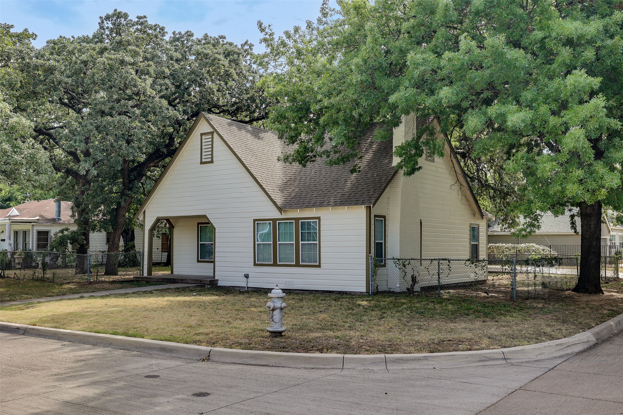 1129 Cleckler Avenue Fort Worth TX 76111