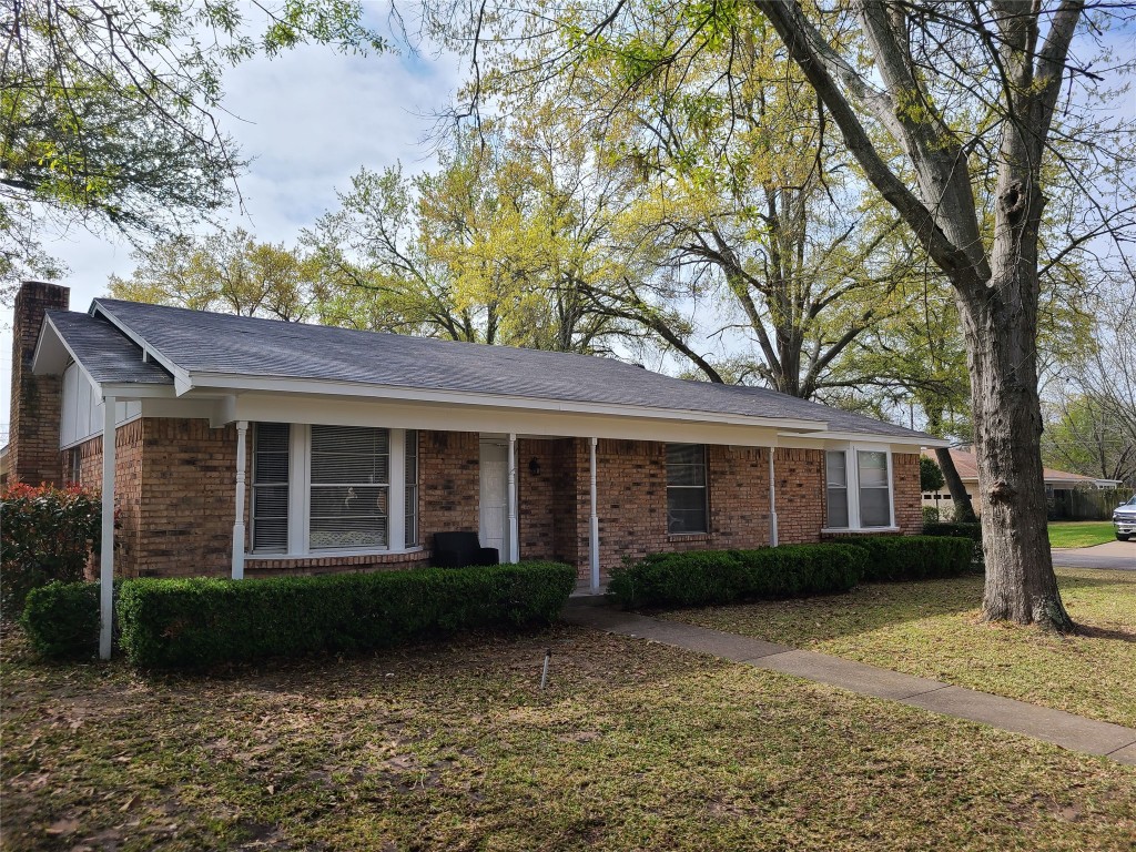 109 Holly Court Terrell TX 75160