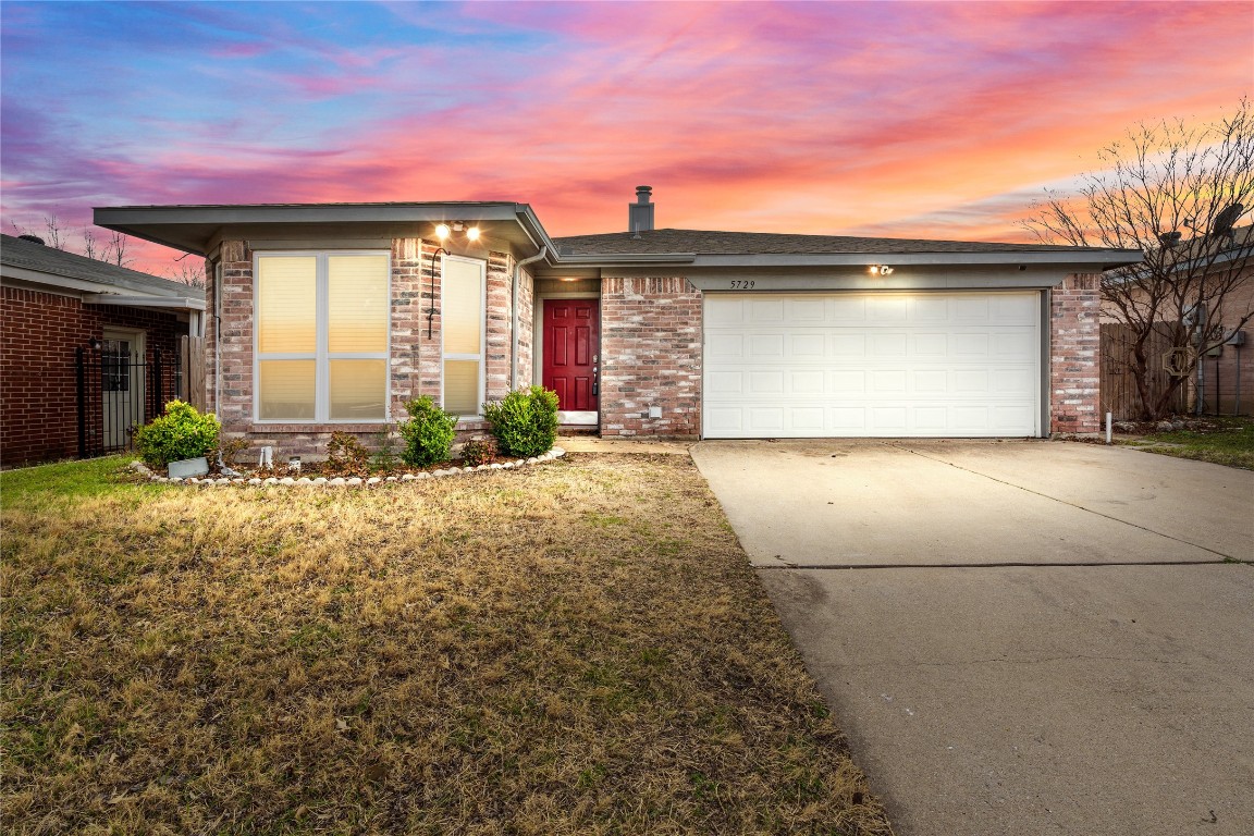 5729 Stone Meadow Lane Fort Worth TX 76179