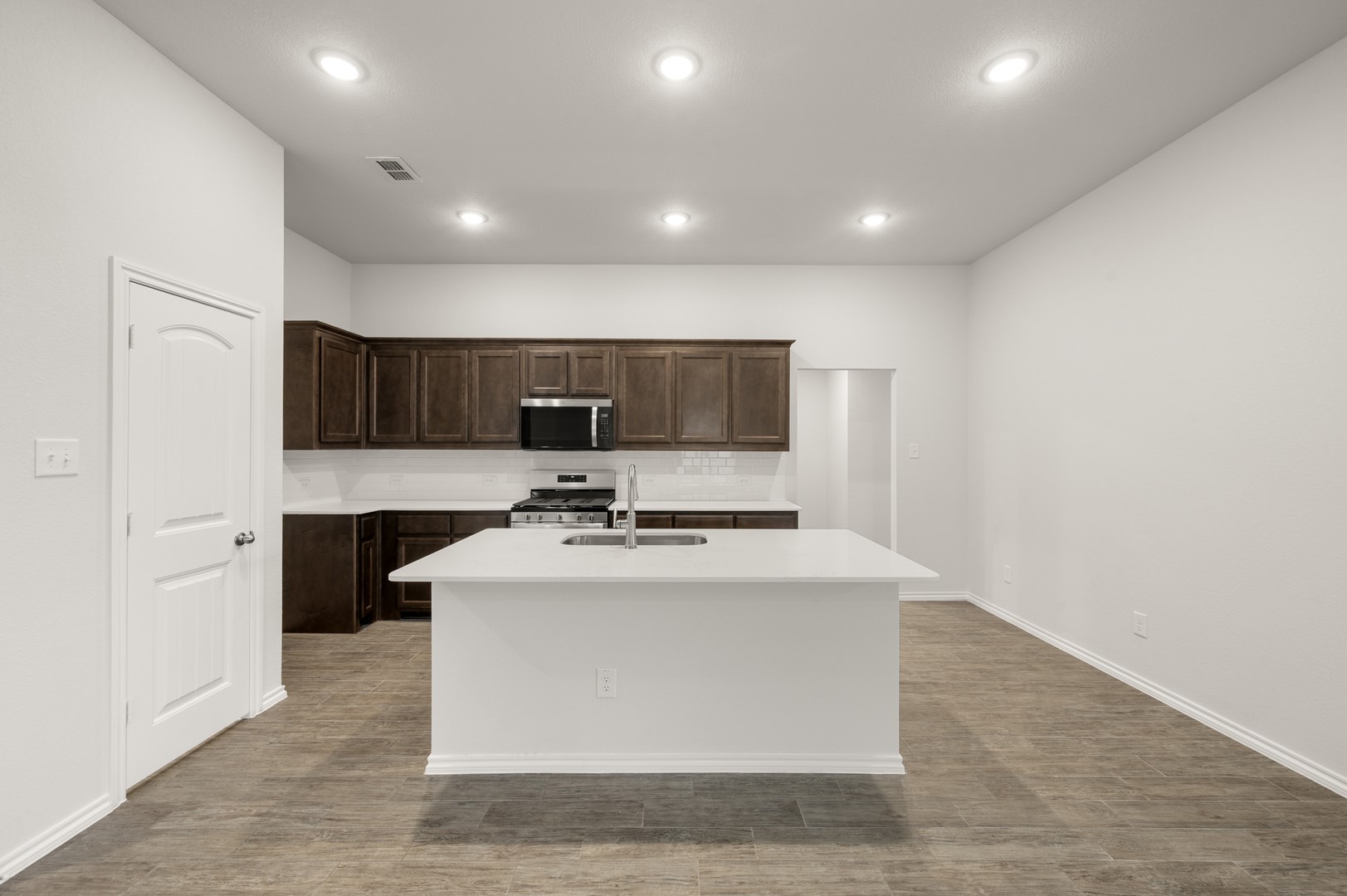 2837 Hay Lane Midlothian TX 76065
