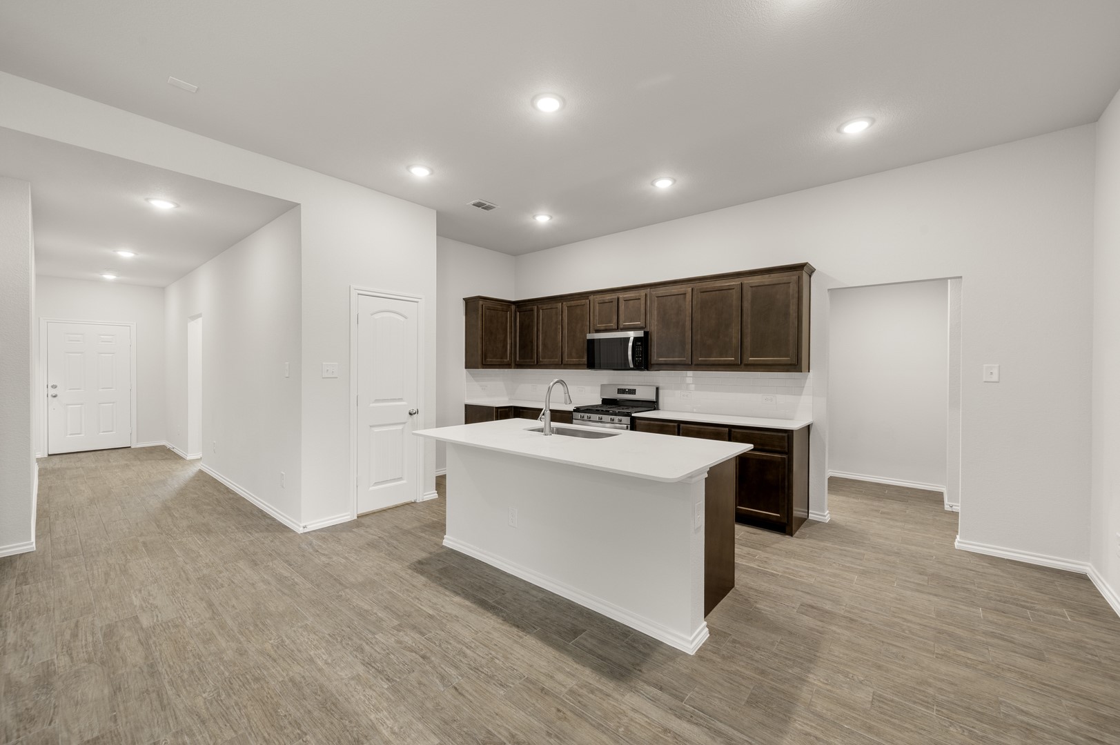 2837 Hay Lane Midlothian TX 76065