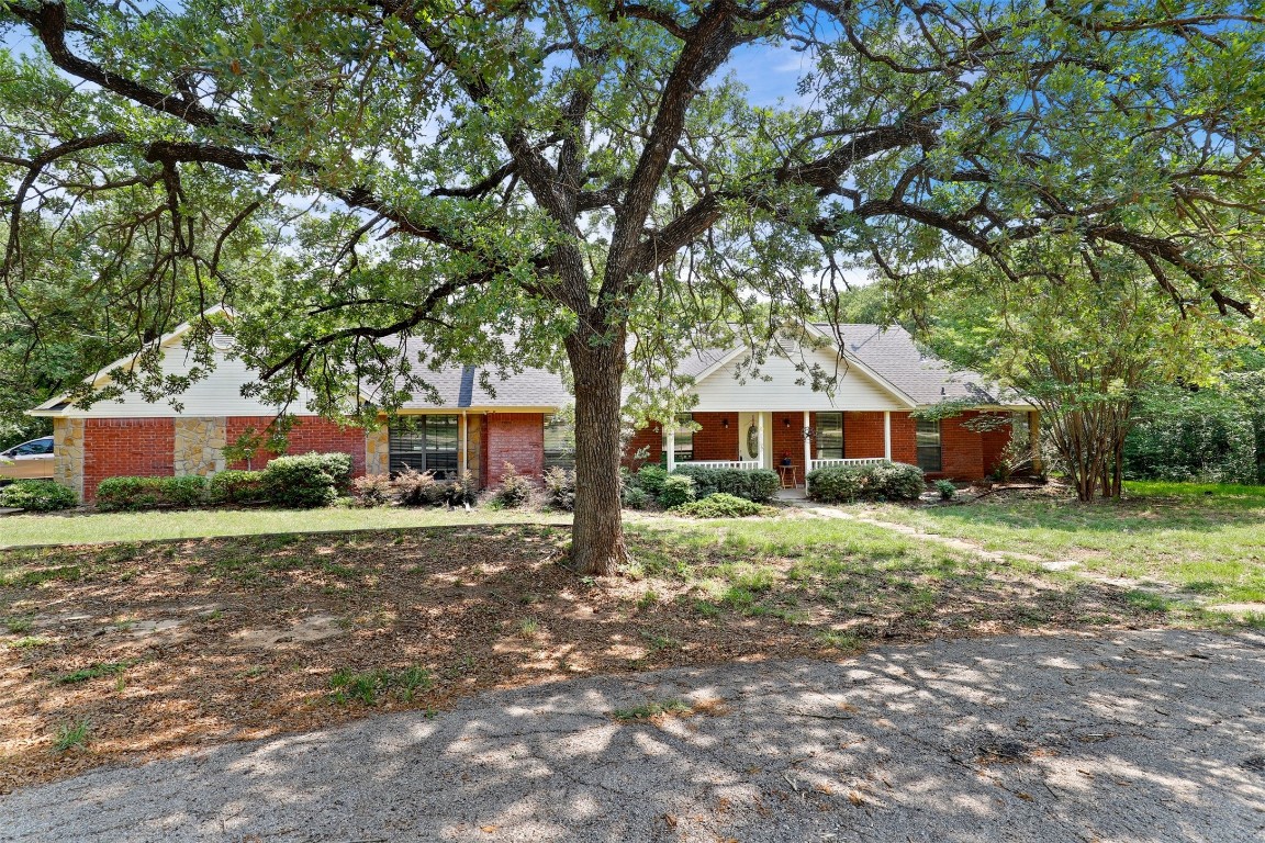 137 Mariah Drive Weatherford TX 76087