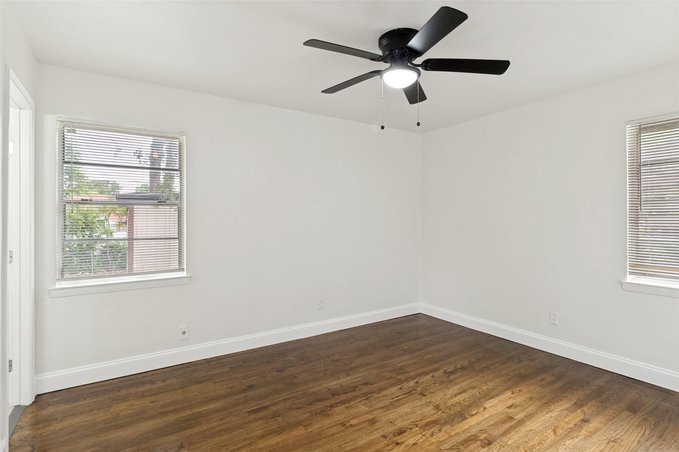 1421 Summit Street Mesquite TX 75149