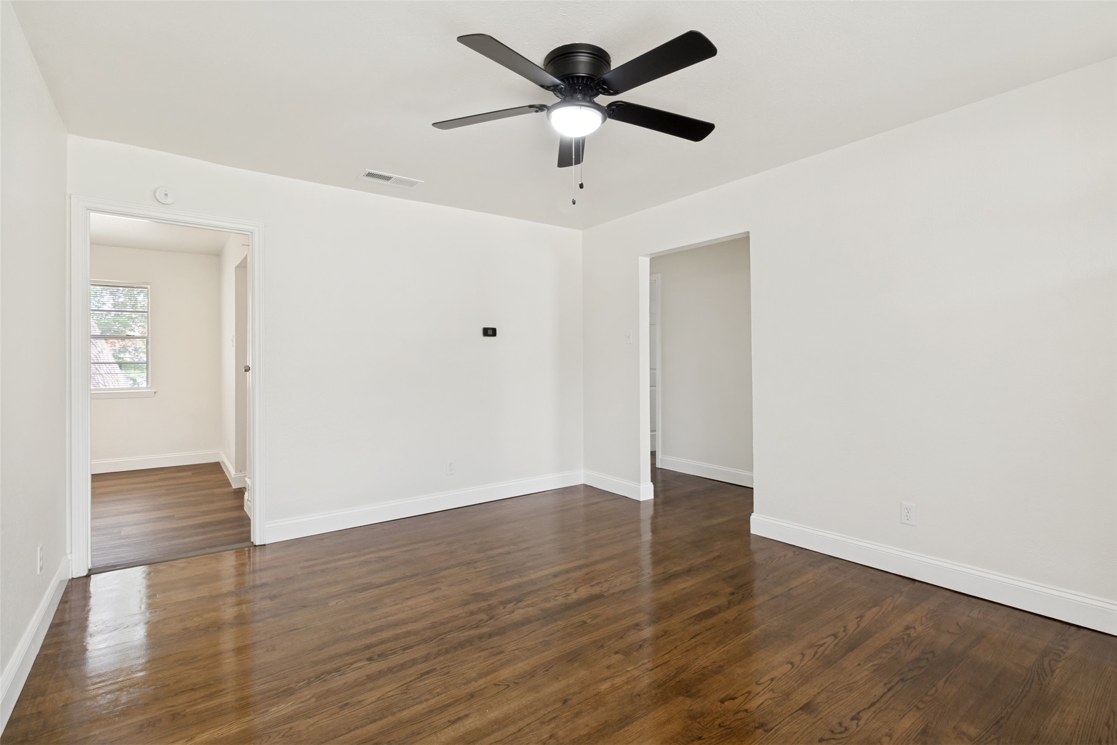 1421 Summit Street Mesquite TX 75149