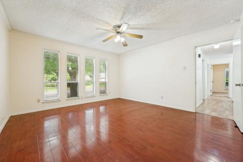 3544 Esplendor Avenue Irving TX 75062