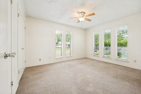 3544 Esplendor Avenue Irving TX 75062