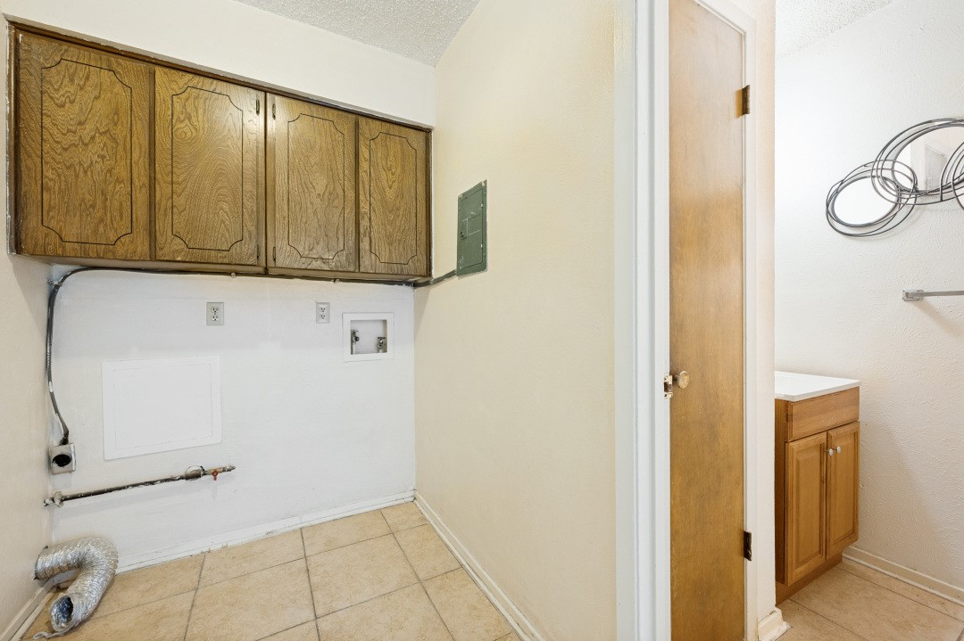 3544 Esplendor Avenue Irving TX 75062