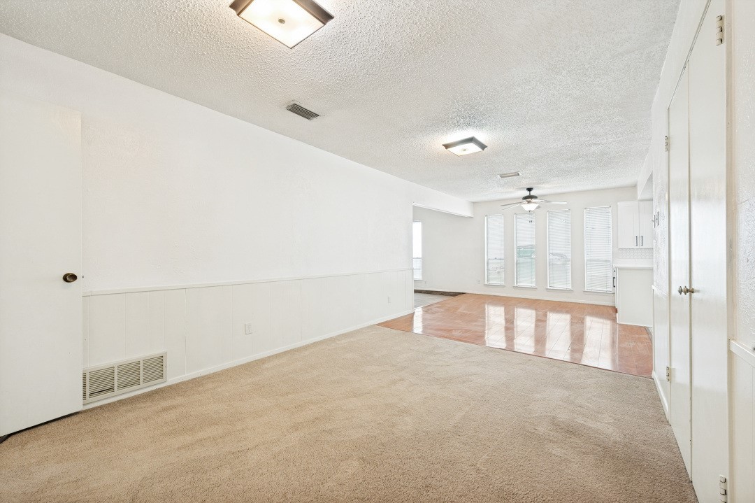 3544 Esplendor Avenue Irving TX 75062