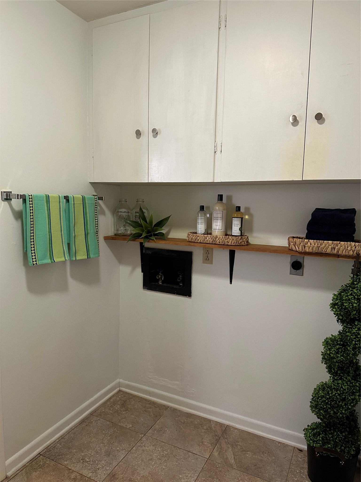 405 N Elm Street Comanche TX 76442