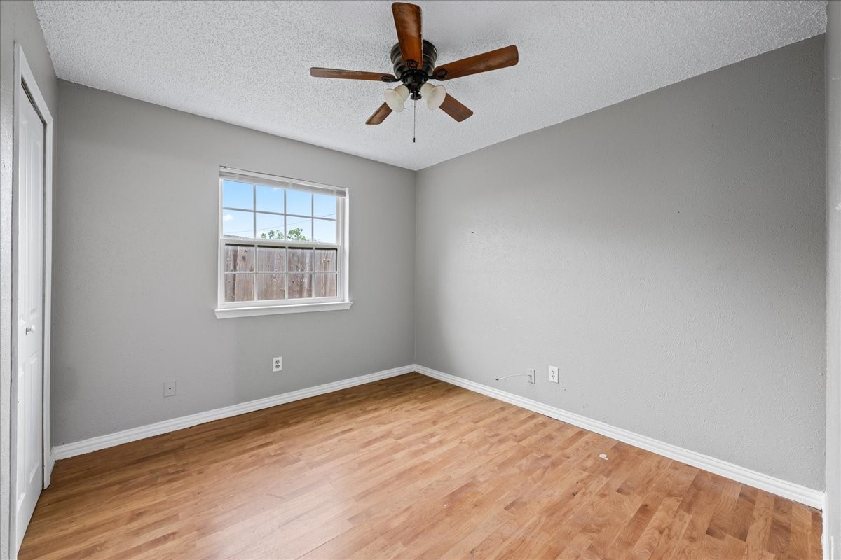 1306 Eagle Pass Garland TX 75040