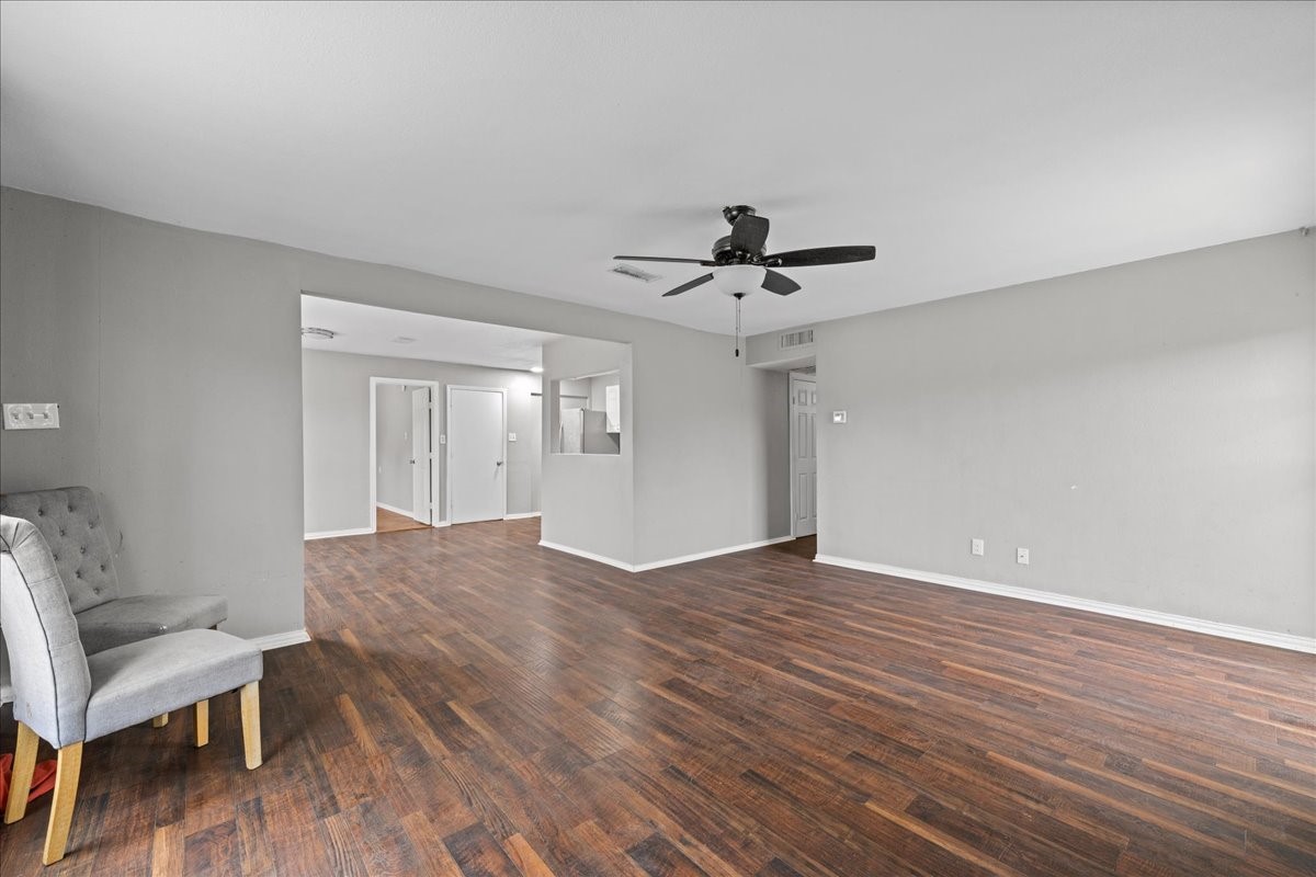 1306 Eagle Pass Garland TX 75040