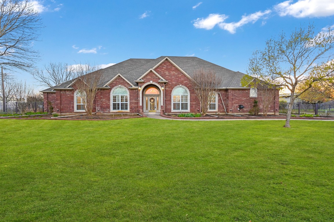 4436 Country Hill Road Fort Worth TX 76140