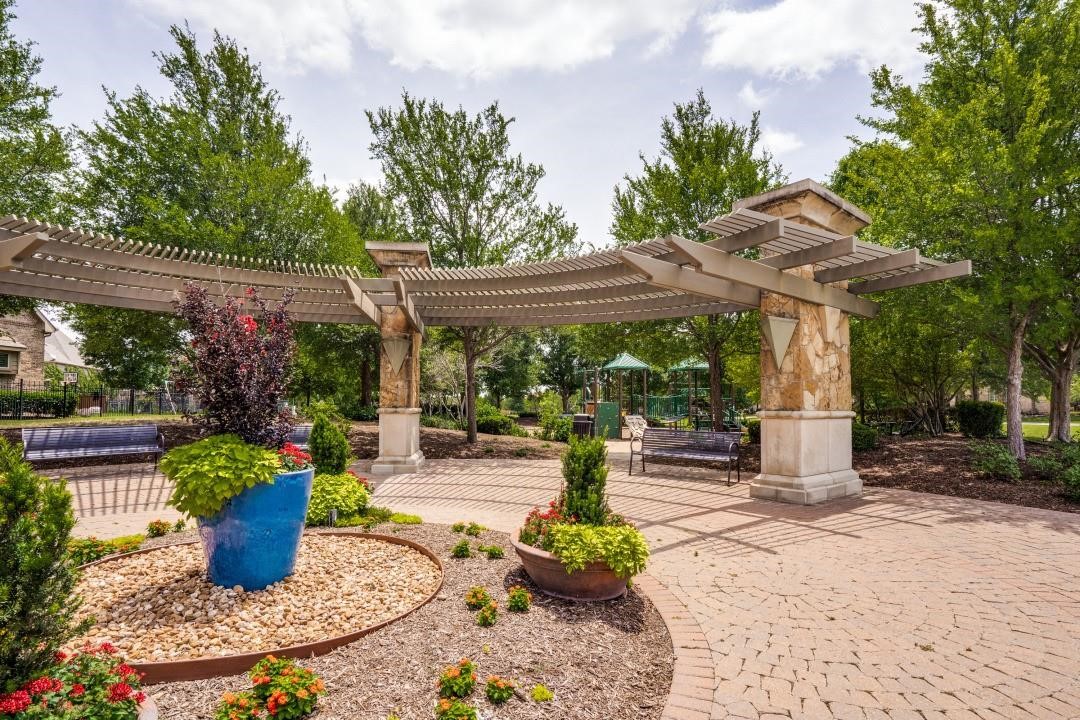 402 San Marcos Drive Irving TX 75039
