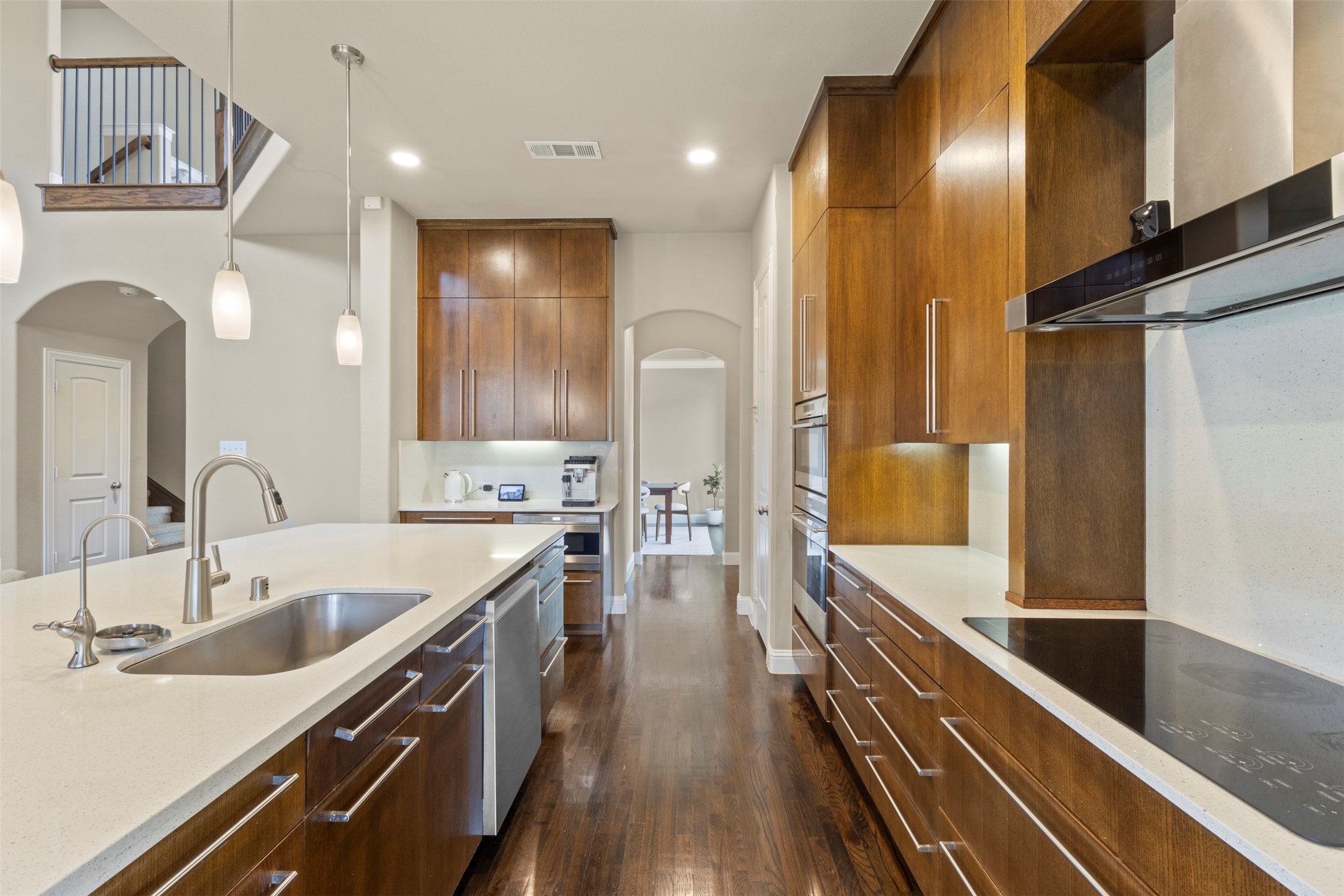 402 San Marcos Drive Irving TX 75039
