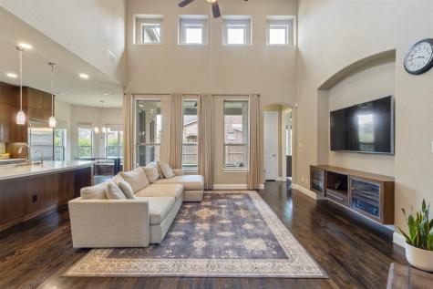 402 San Marcos Drive Irving TX 75039