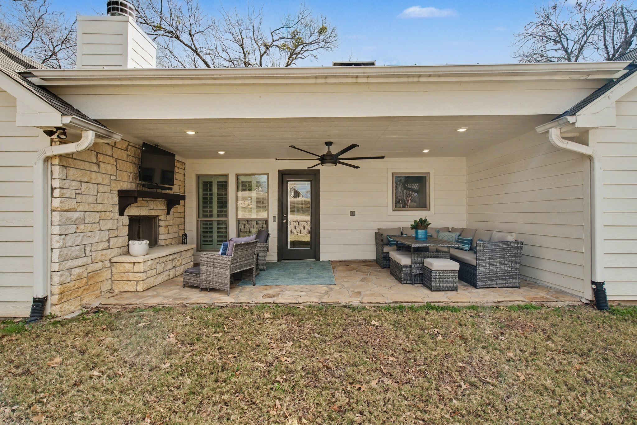 445 Crescent Drive Pottsboro TX 75076