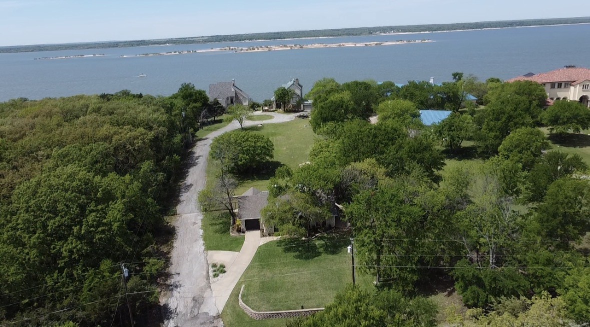 445 Crescent Drive Pottsboro TX 75076