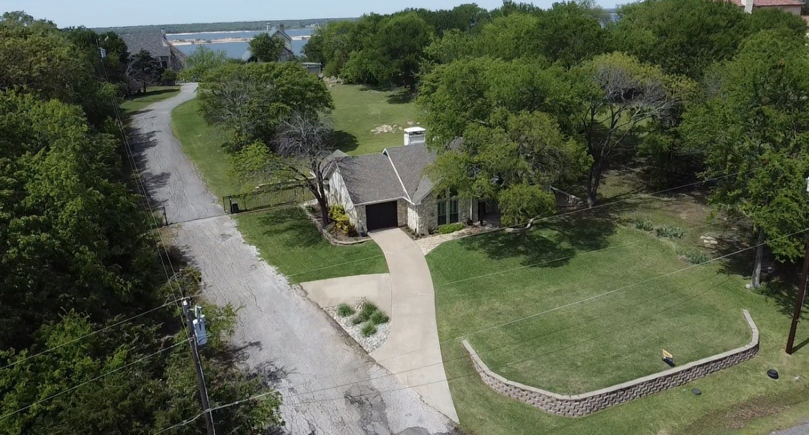 445 Crescent Drive Pottsboro TX 75076