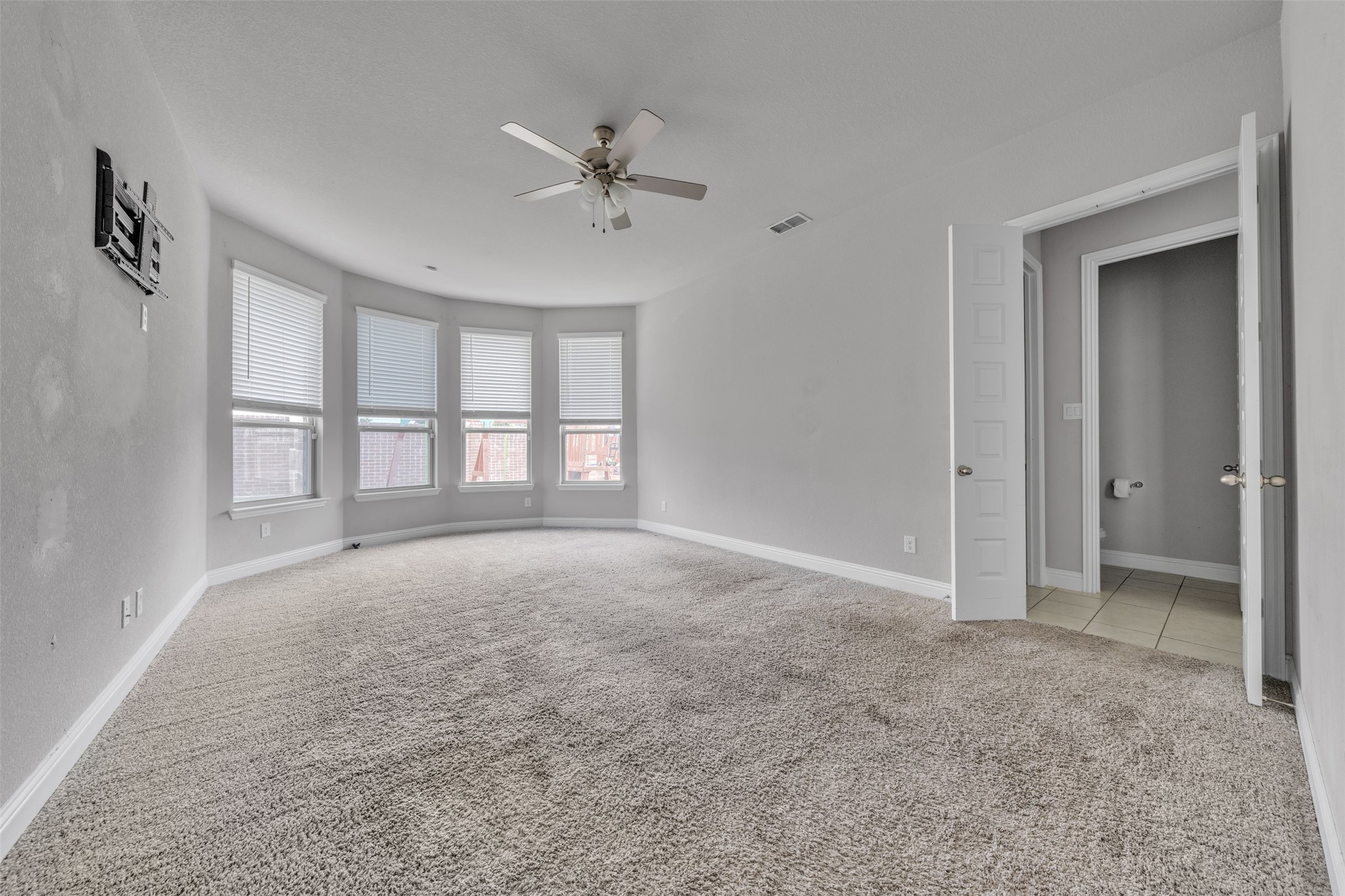 1802 Graham Way Mansfield TX 76063