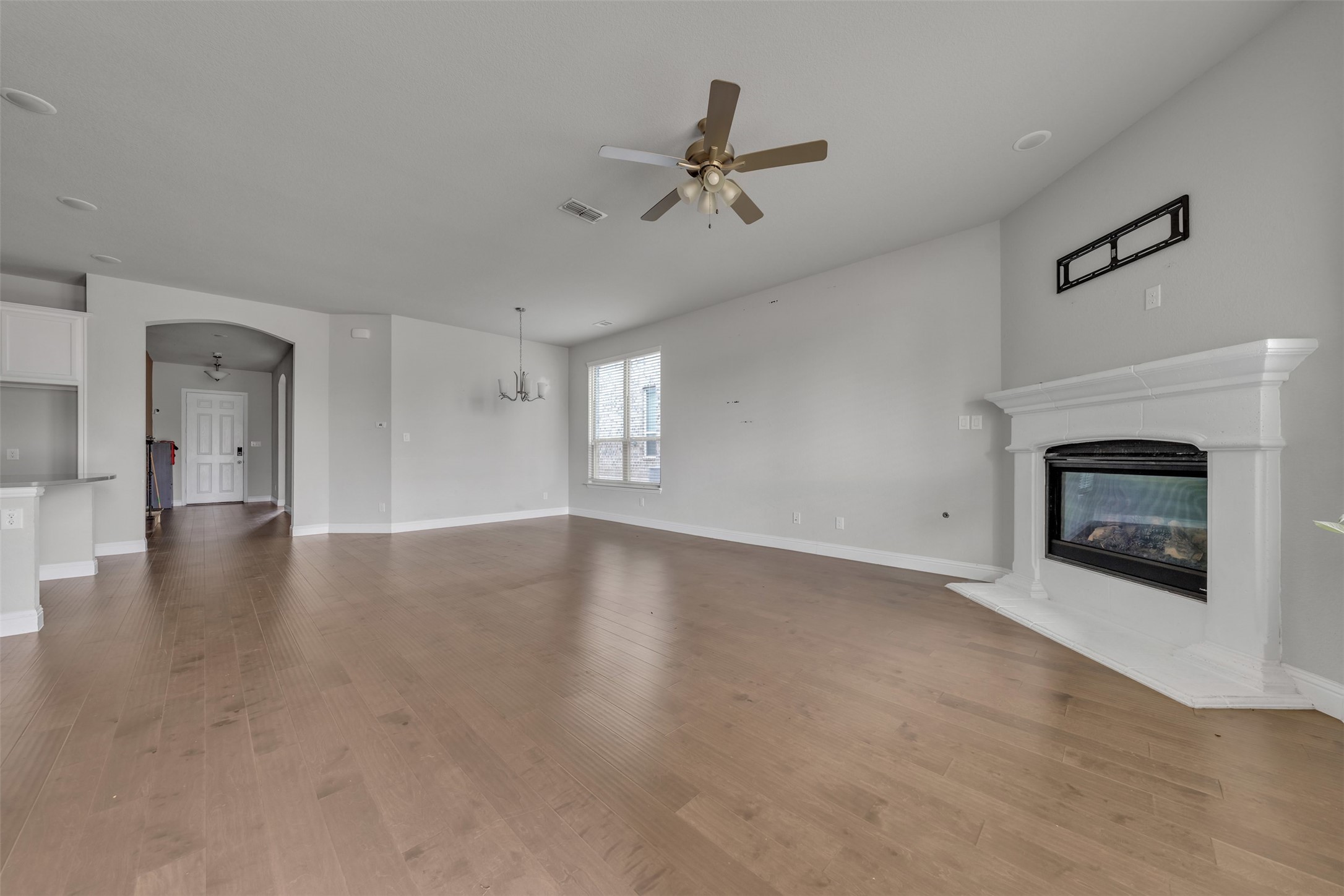 1802 Graham Way Mansfield TX 76063