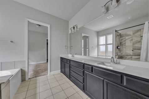 1802 Graham Way Mansfield TX 76063