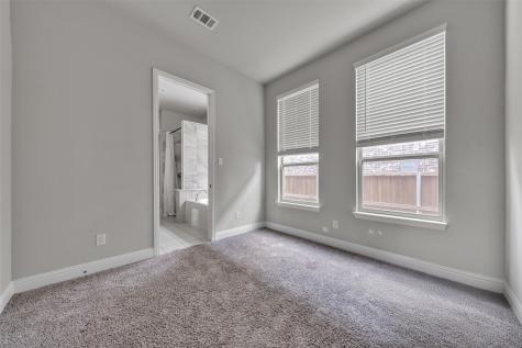 1802 Graham Way Mansfield TX 76063